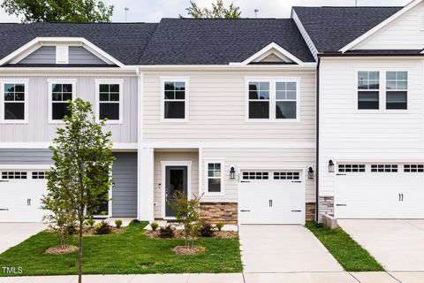 Townhouse in Wendell NC 225 Sweetbay Tree Drive 29.jpg