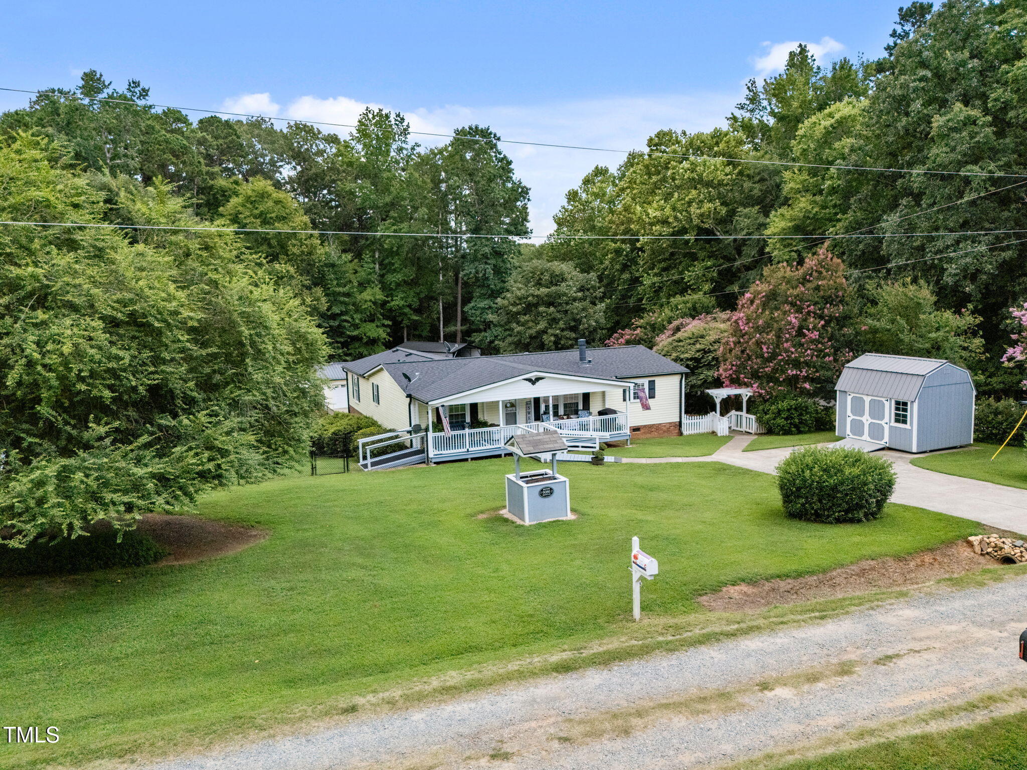6086 Matti Lane