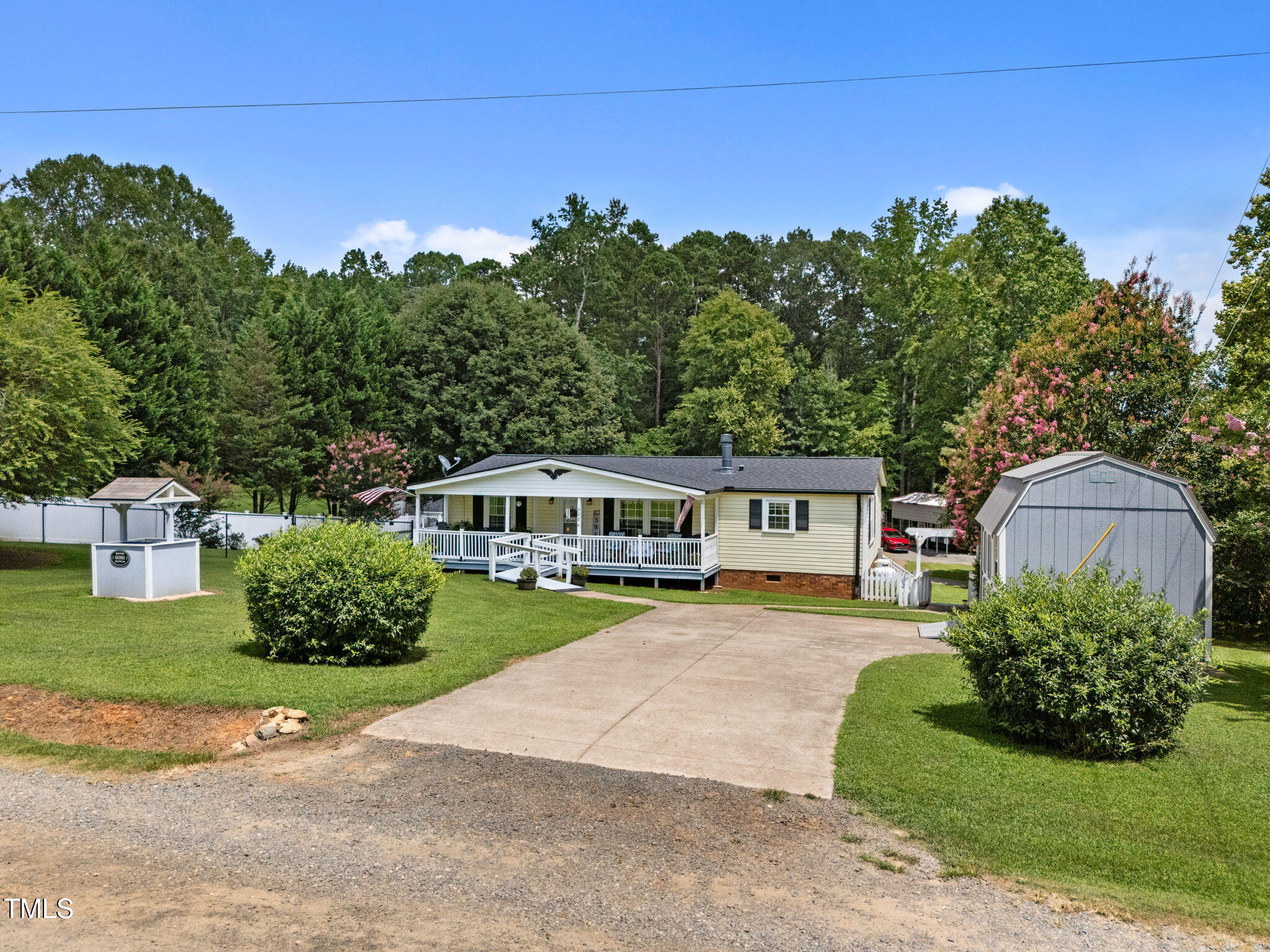 6086 Matti Lane