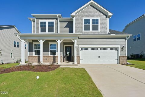 124 Seagraves Creek Lane Holly Springs NC 27540