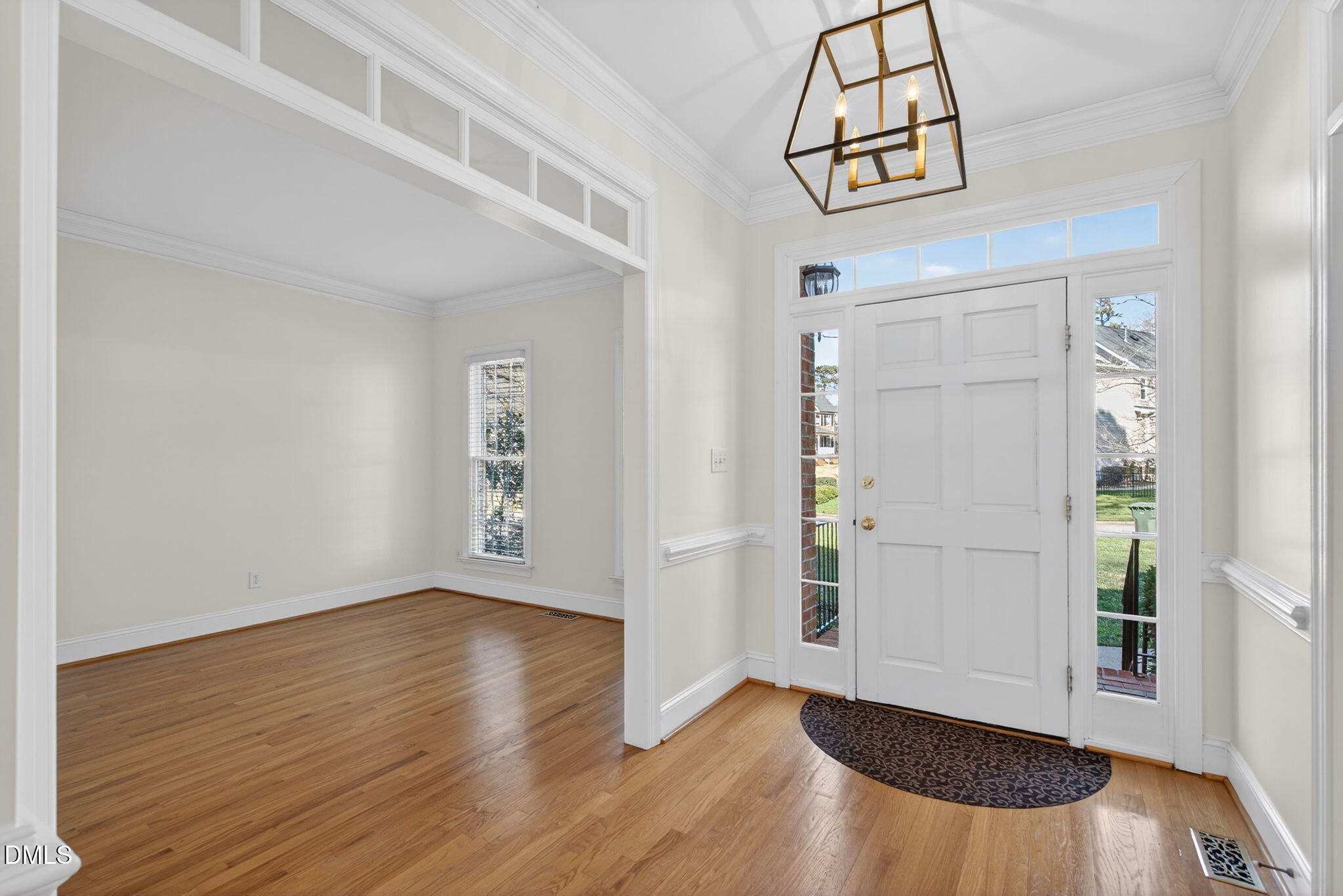 3309 Glade Spring Court