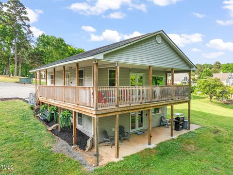 298 Wellington Drive Clarksville VA 23927