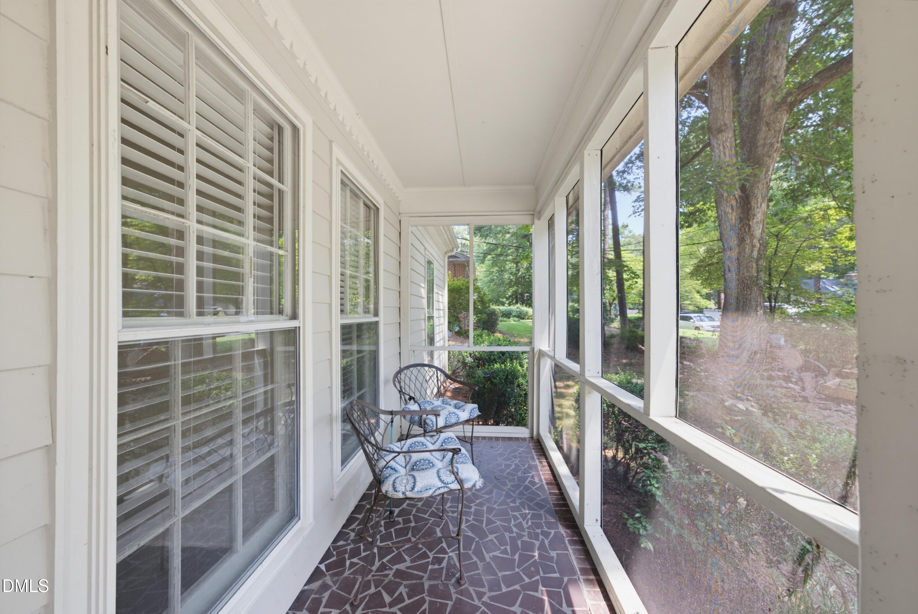 101 Oakwood Drive