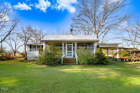 A home in Kenly