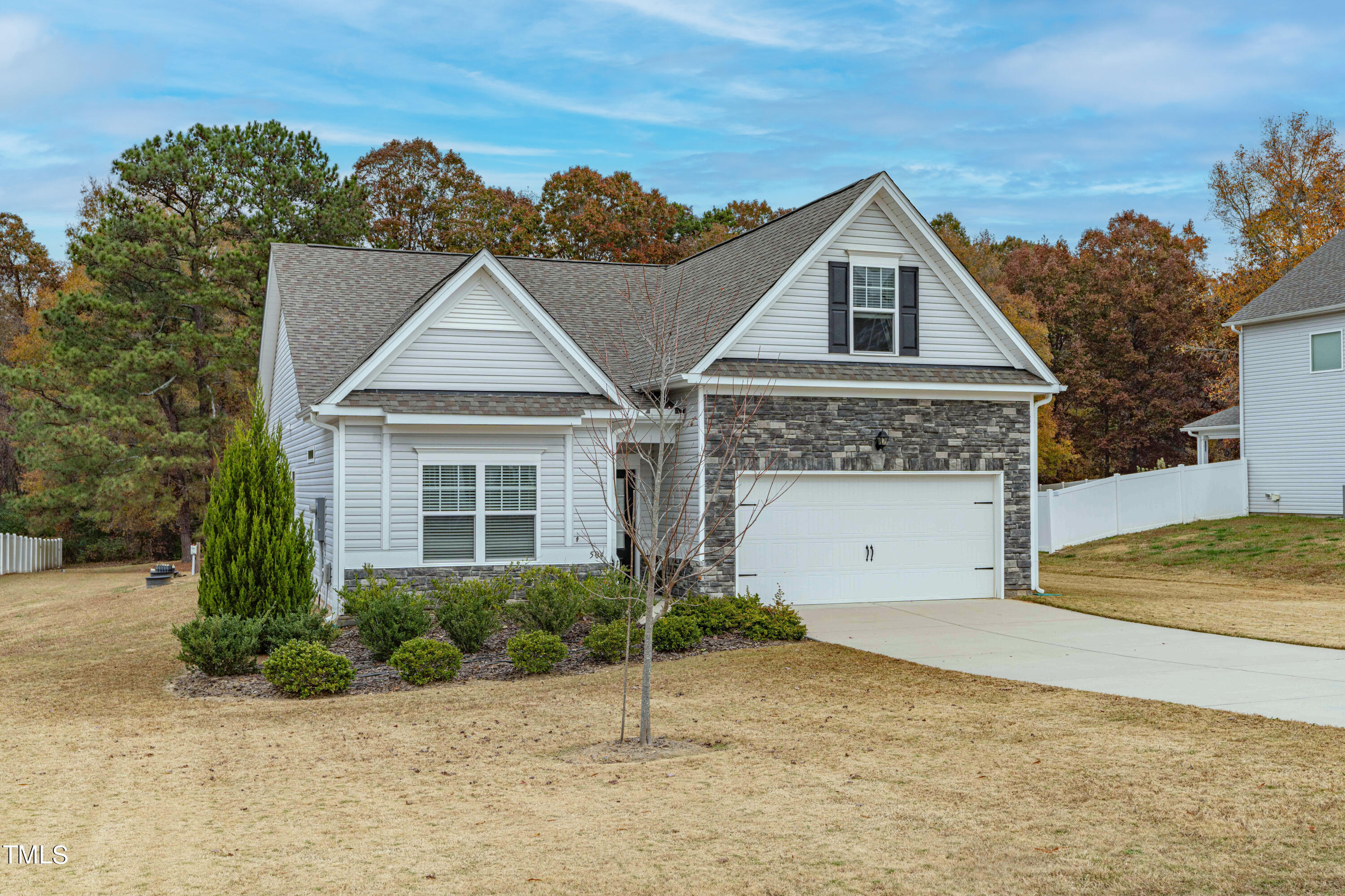 504 Highland Rhodes Drive