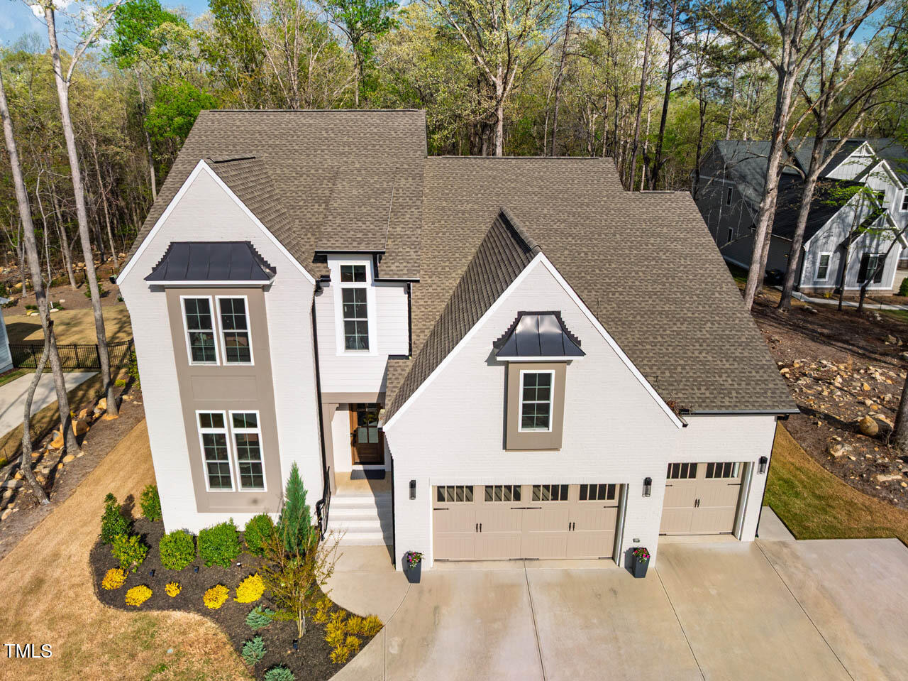 215 Bonterra Way
