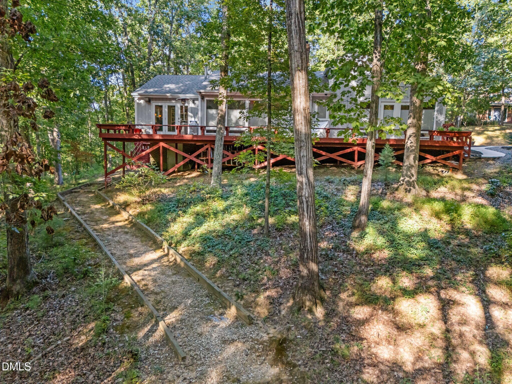 627 Kensington Drive