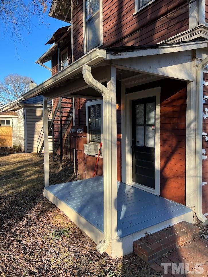 600 Devereaux Street A