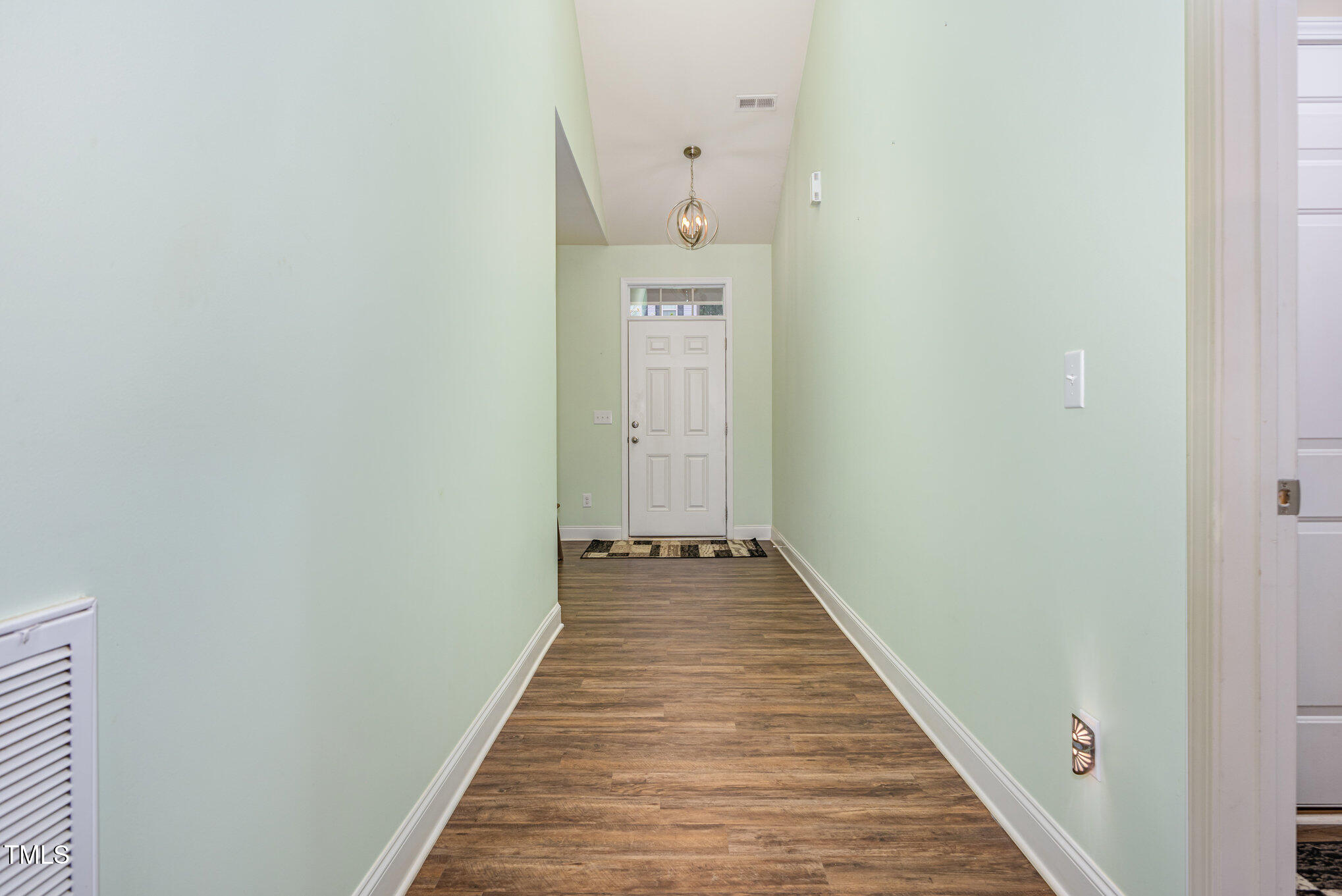 120 Sutherland Drive