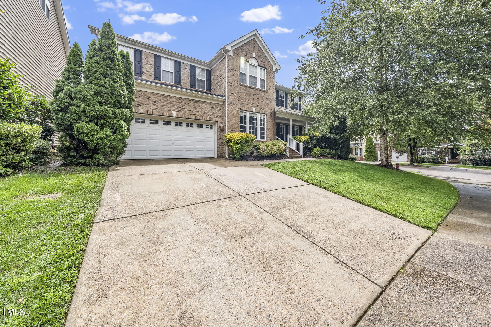 2202 Spacious Skies Street