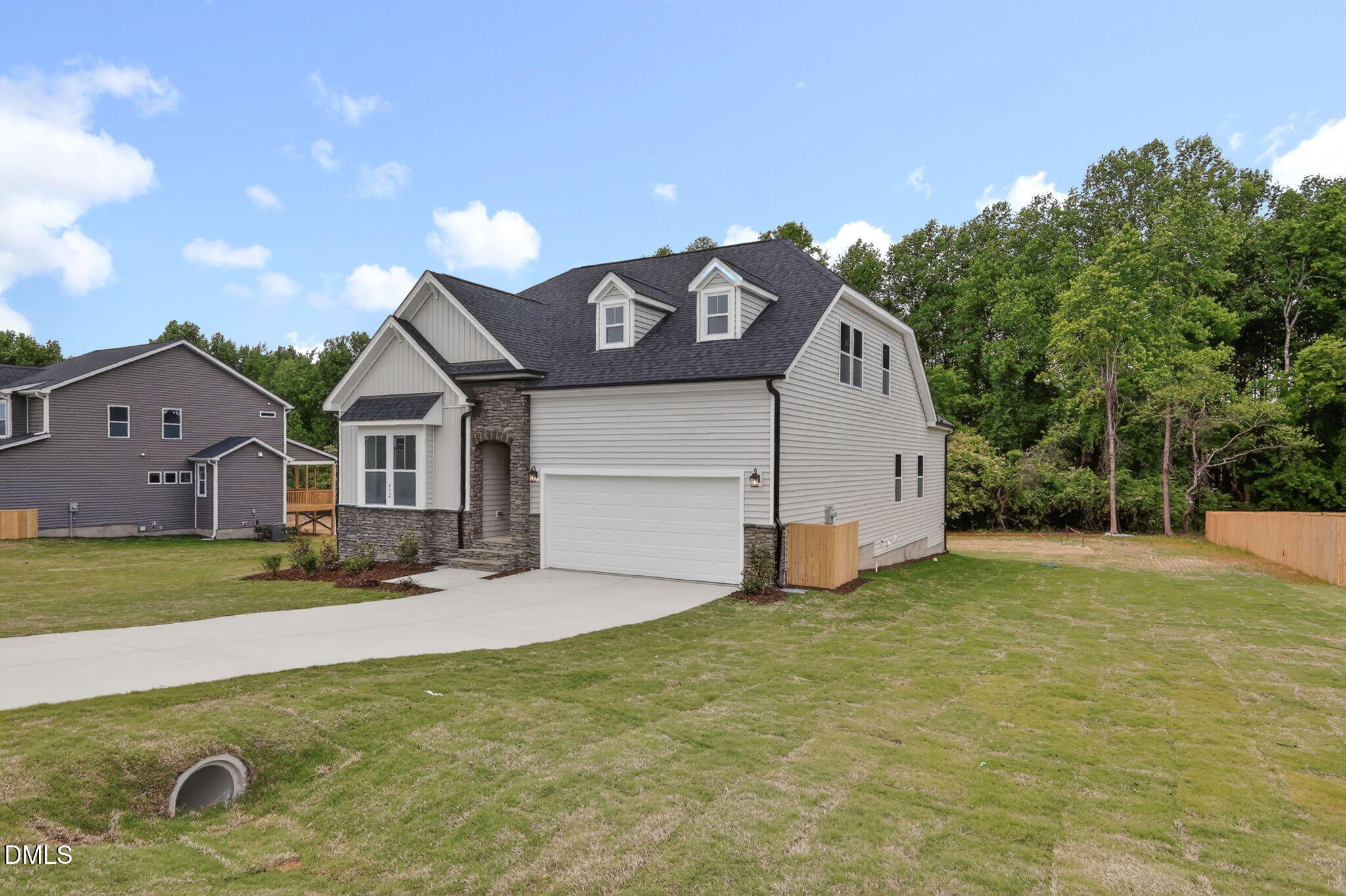 492 Beacon Hill Road