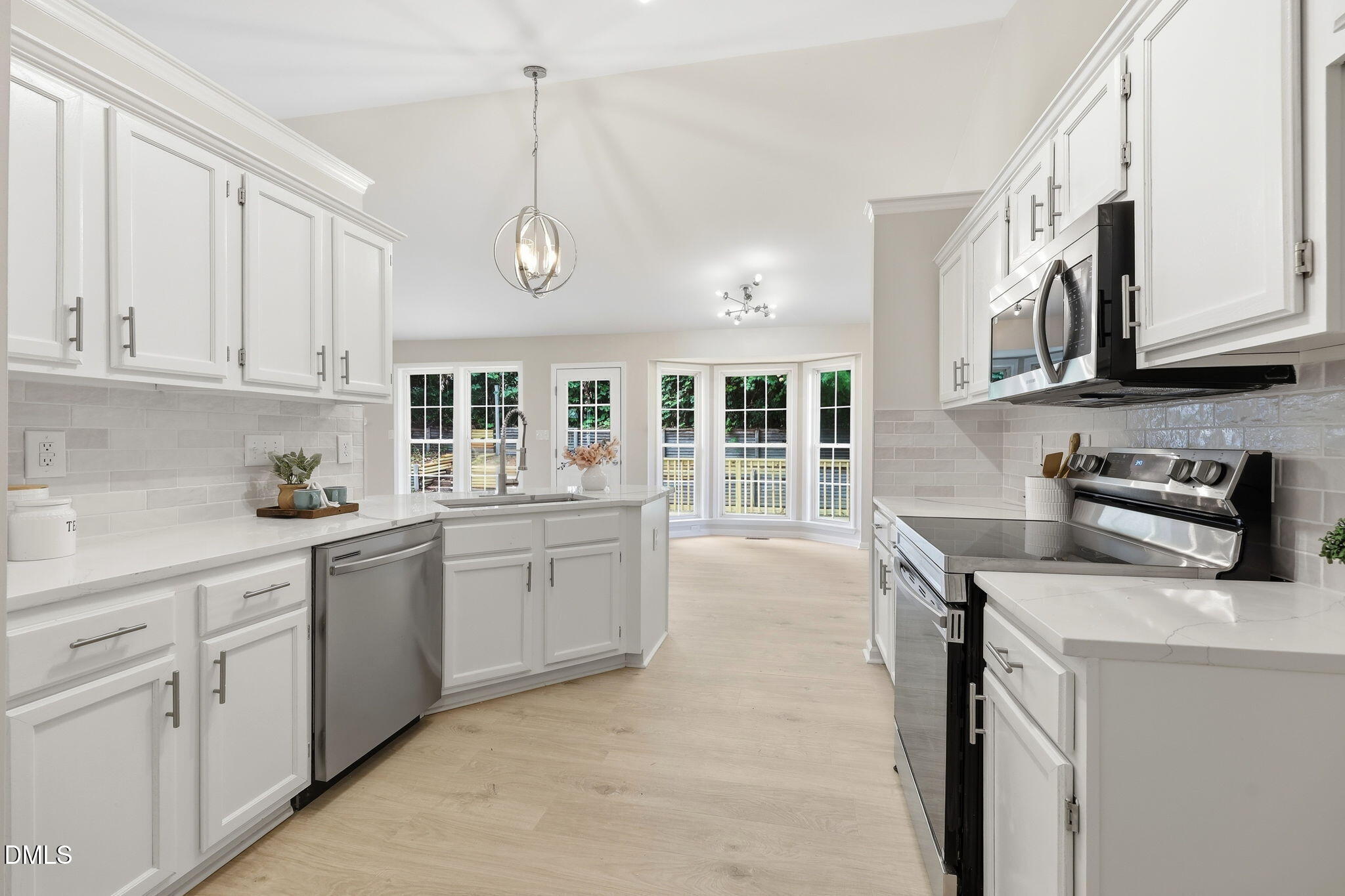 311 Aqua Marine Lane