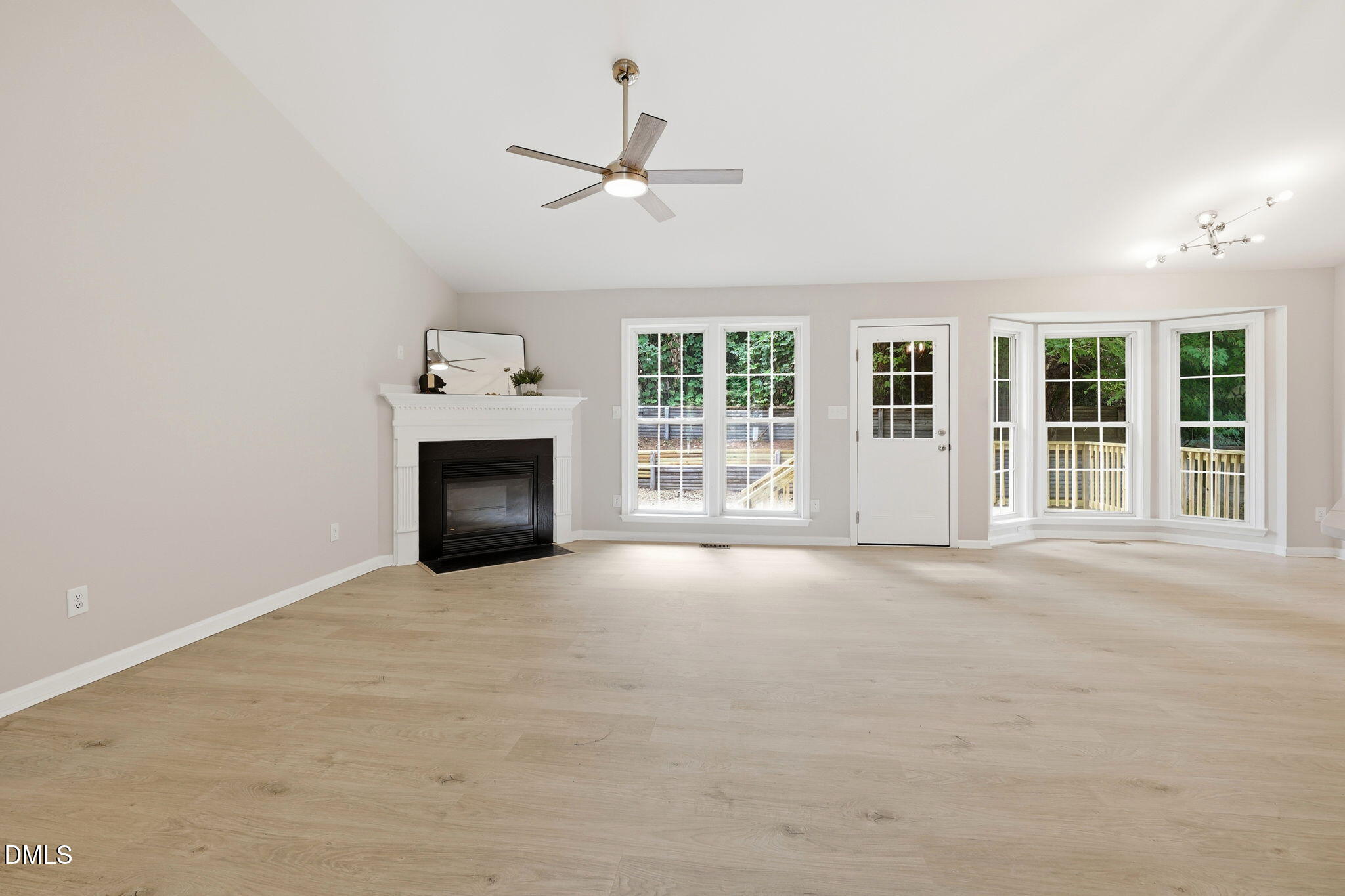 311 Aqua Marine Lane