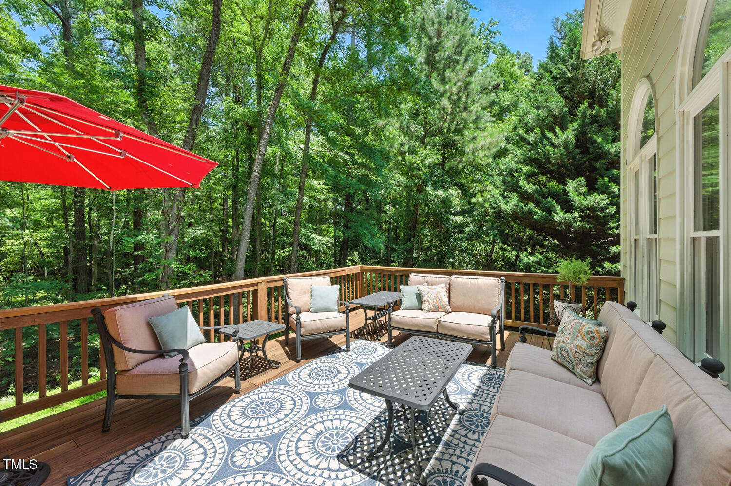 137 Forked Pine Court