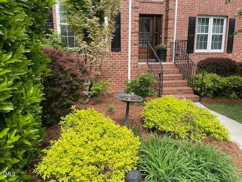 105 Aberson Court Cary NC 27519