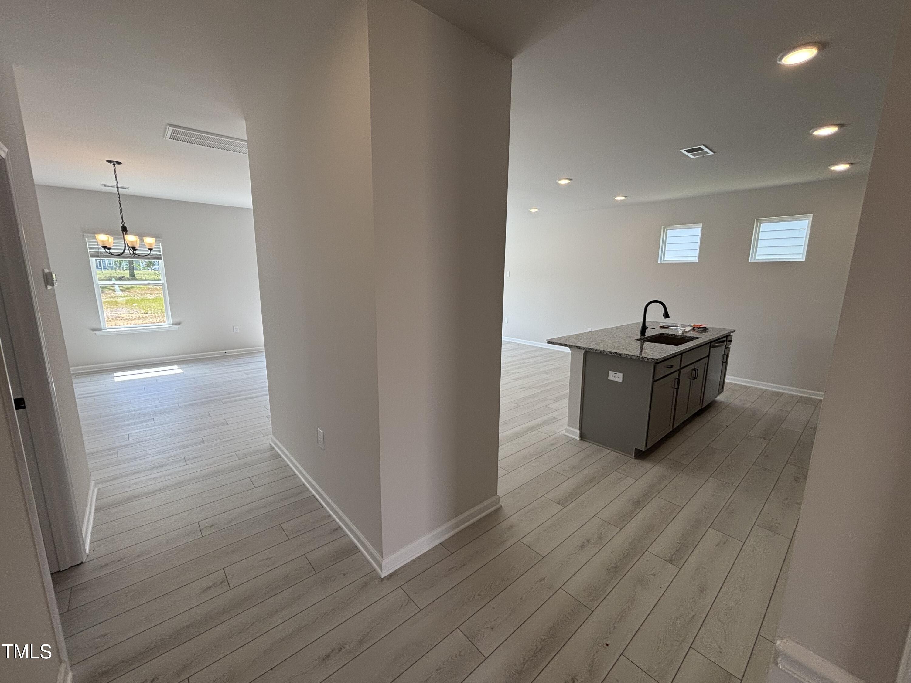 67 Commons Circle
