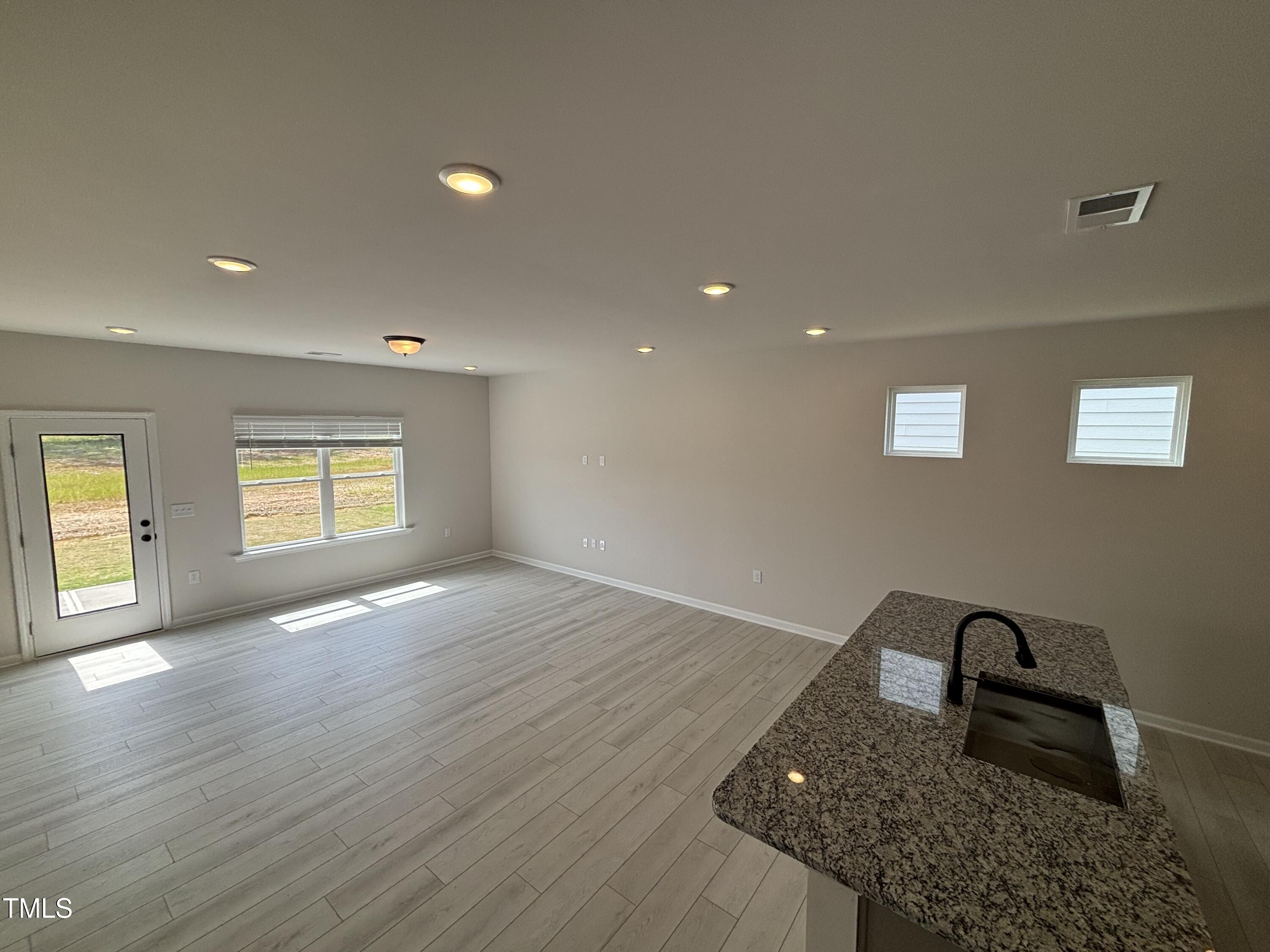 67 Commons Circle