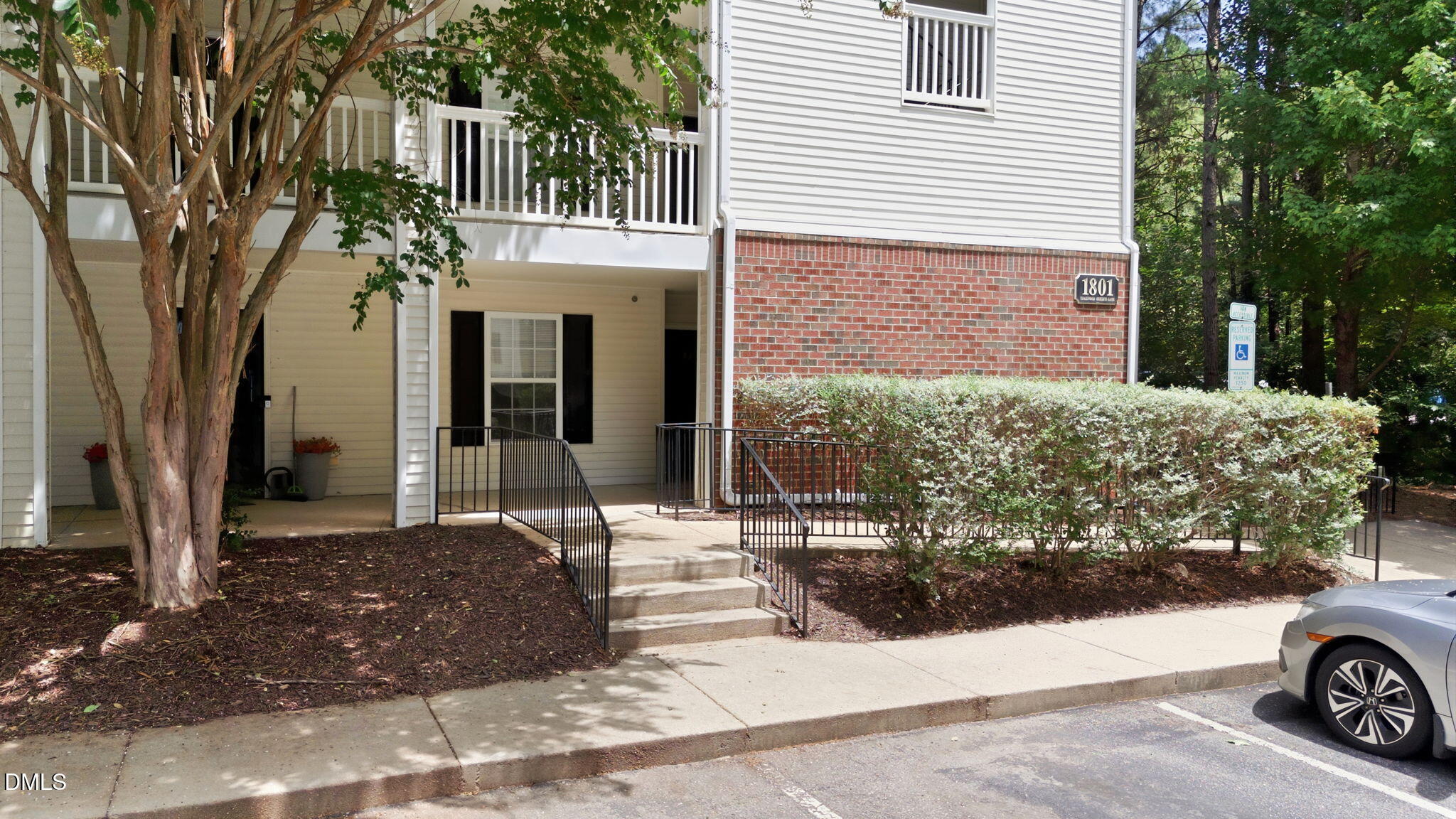 1801 Trailwood Heights Lane