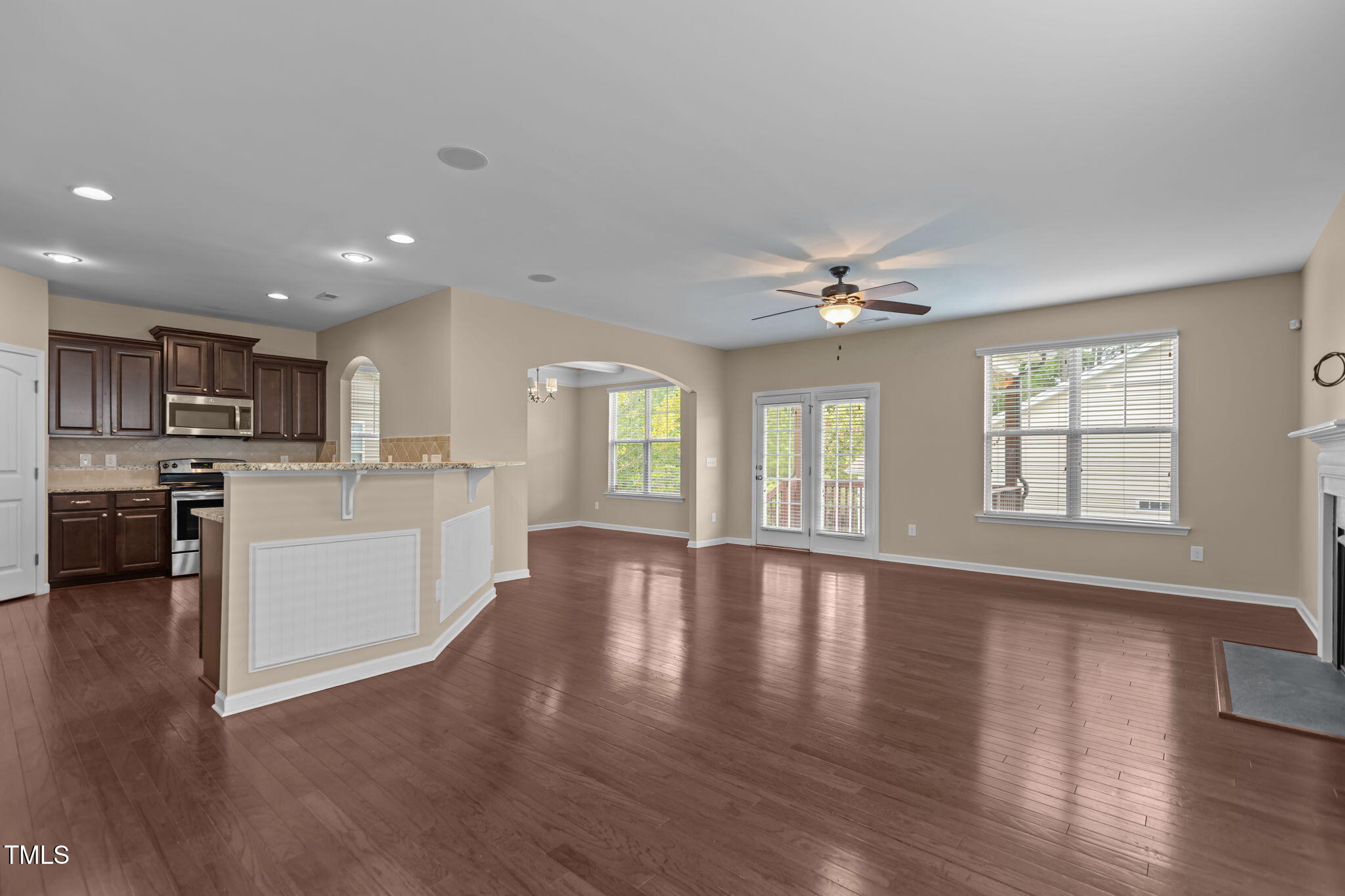 2605 Magnolia Tree Lane