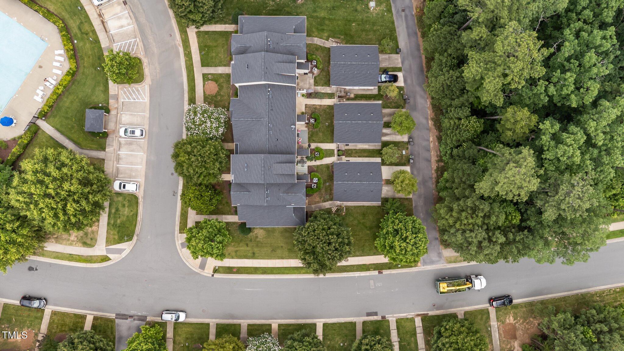 100 Tobacco Leaf Lane