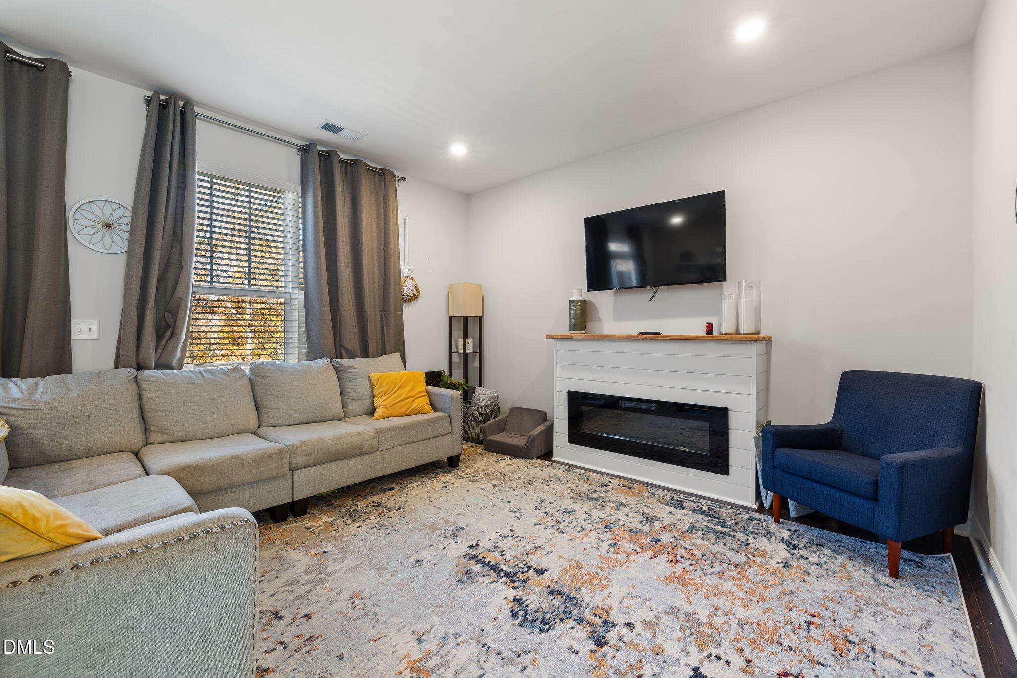 807 Winter Meadow Drive