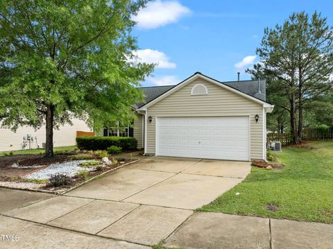 1728 E Honey Springs Avenue Fuquay Varina NC 27526