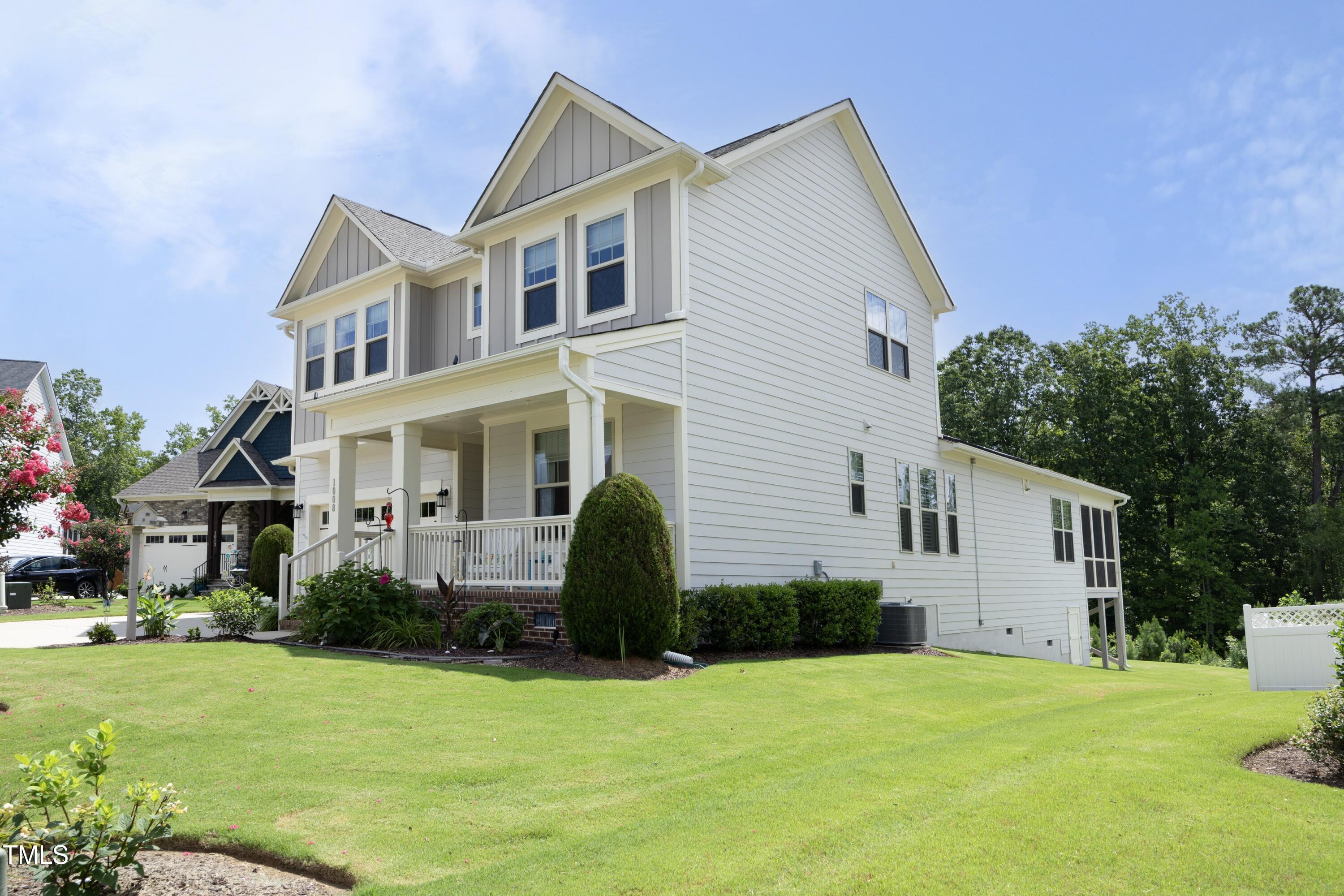 1008 Goldfinch Nest Court