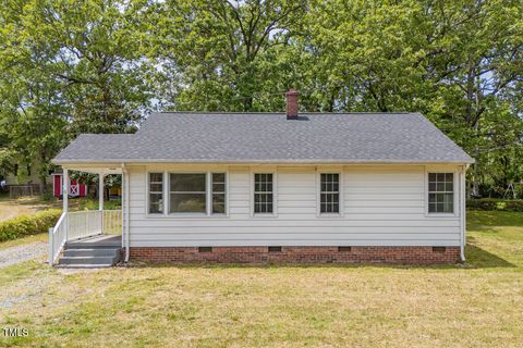 1013 Graham Street Burlington NC 27217