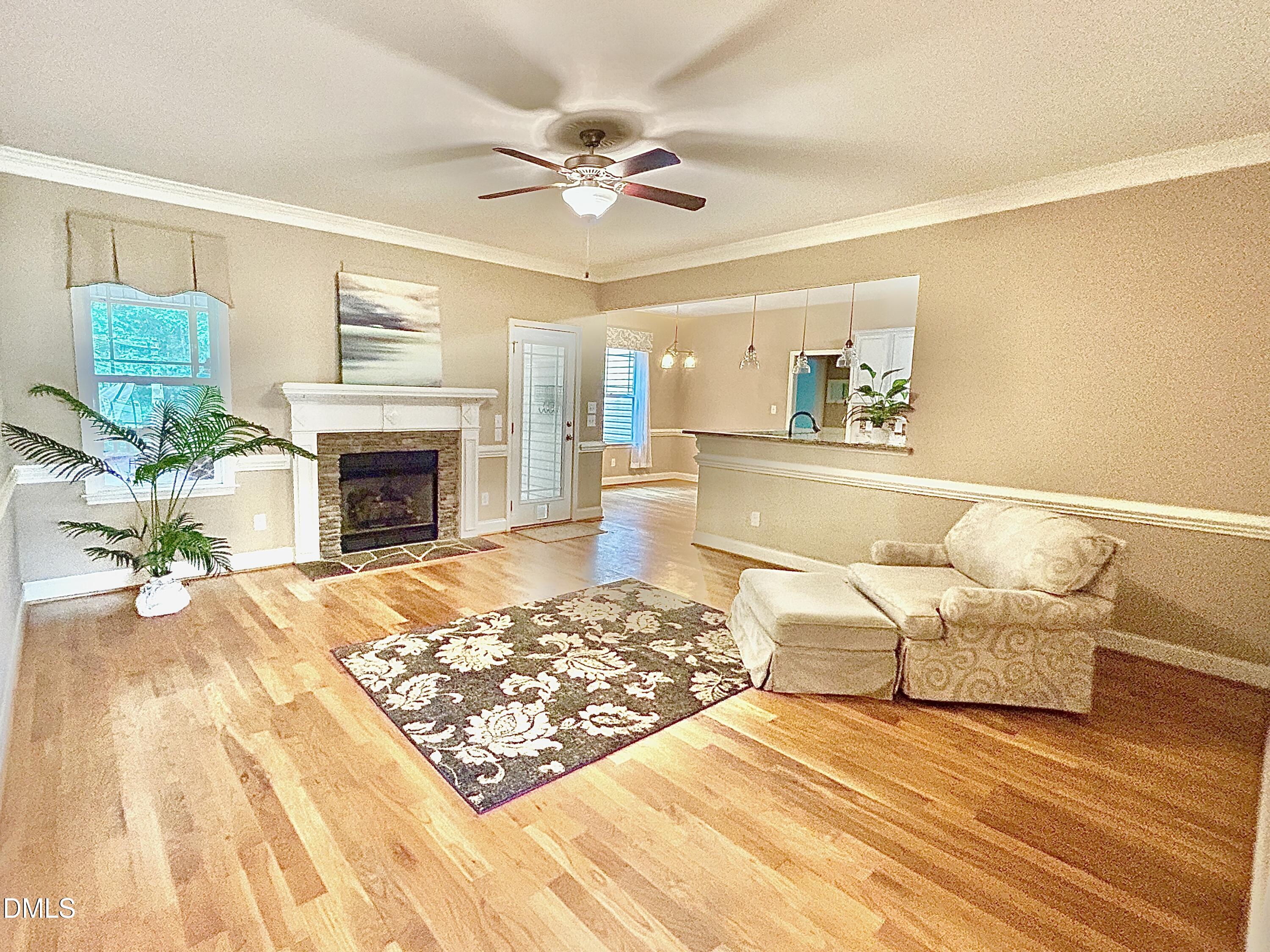 107 Smithsanders Court