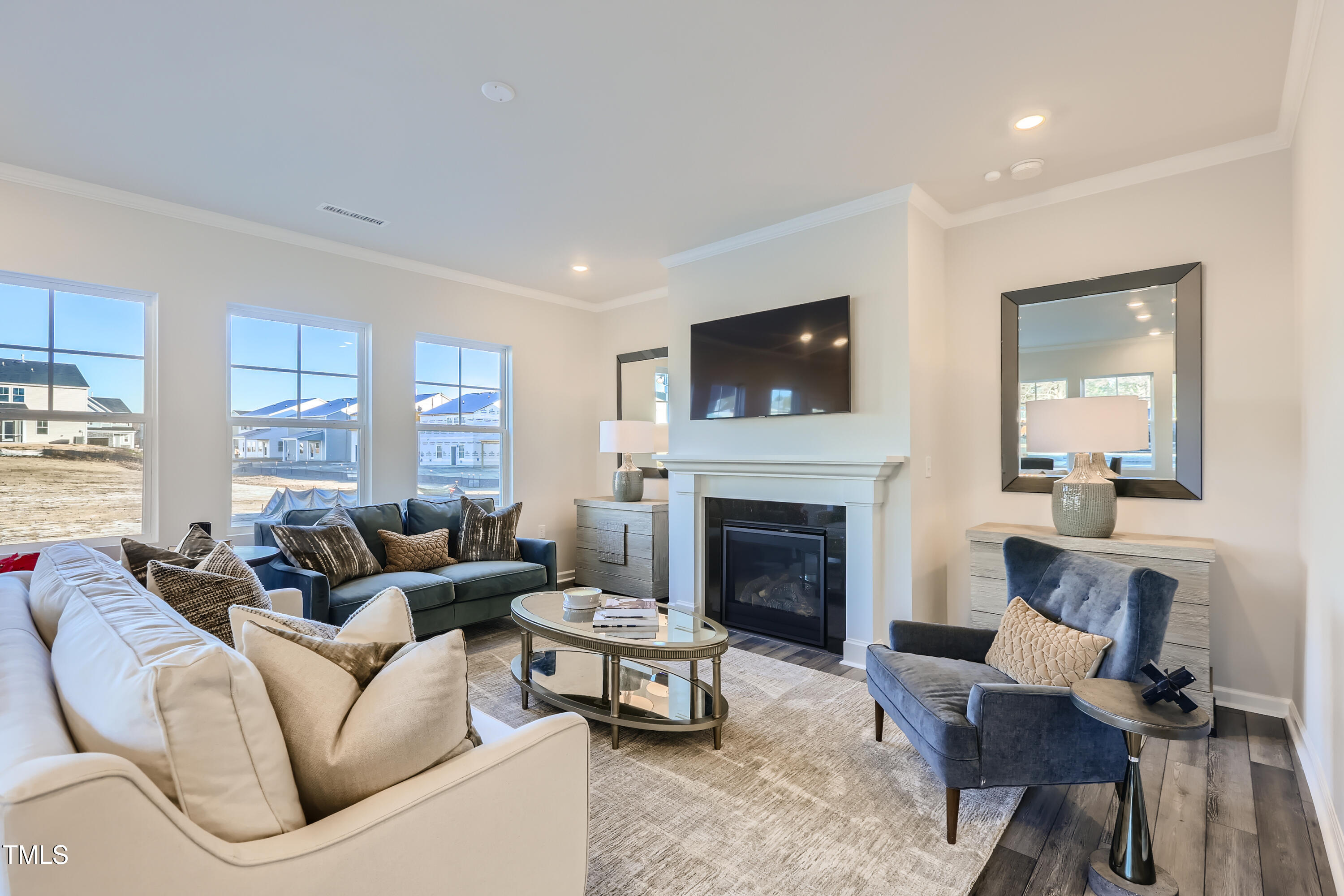 636 Rocky Shore Lane