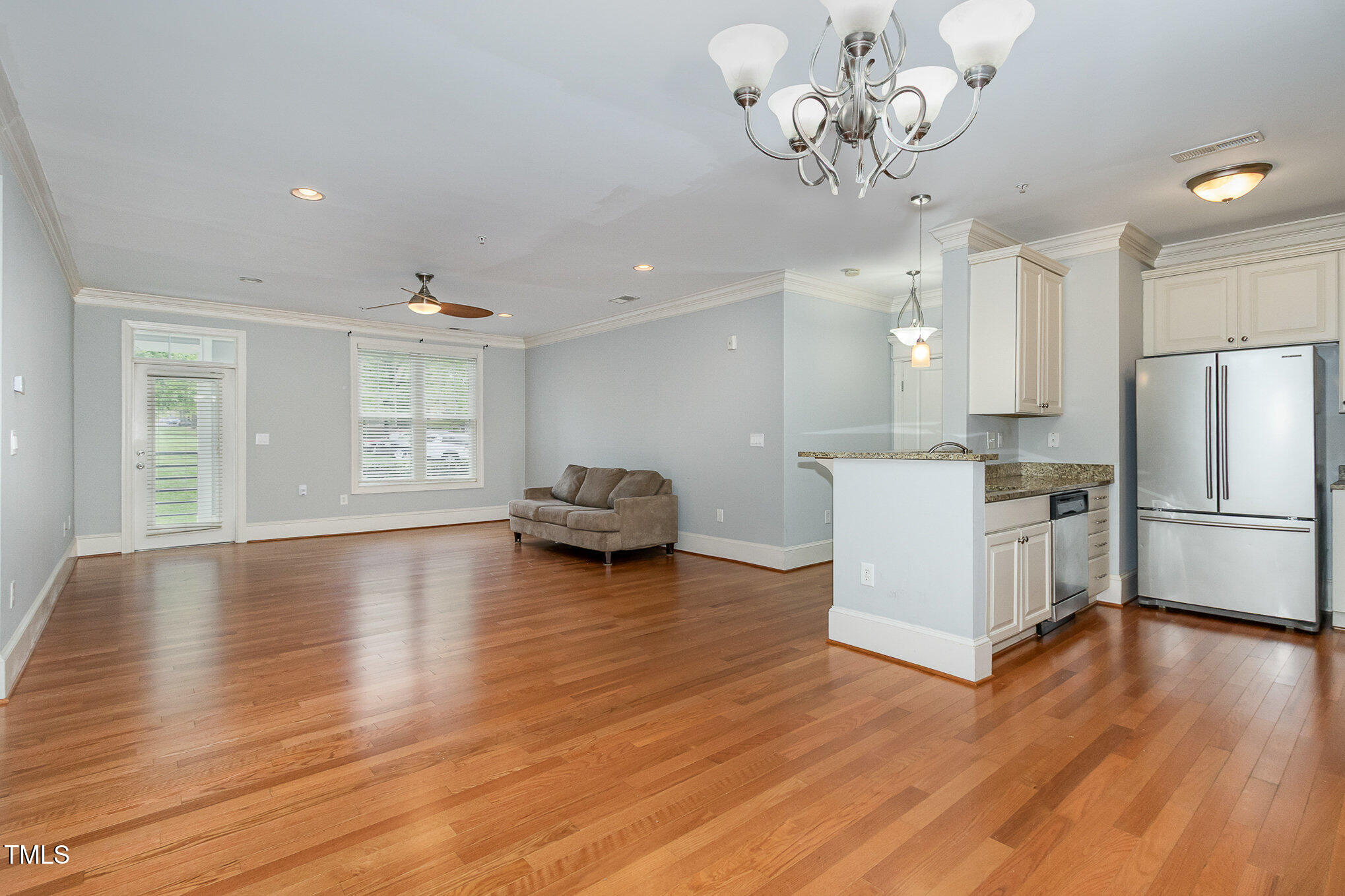 501 Finsbury Street 103