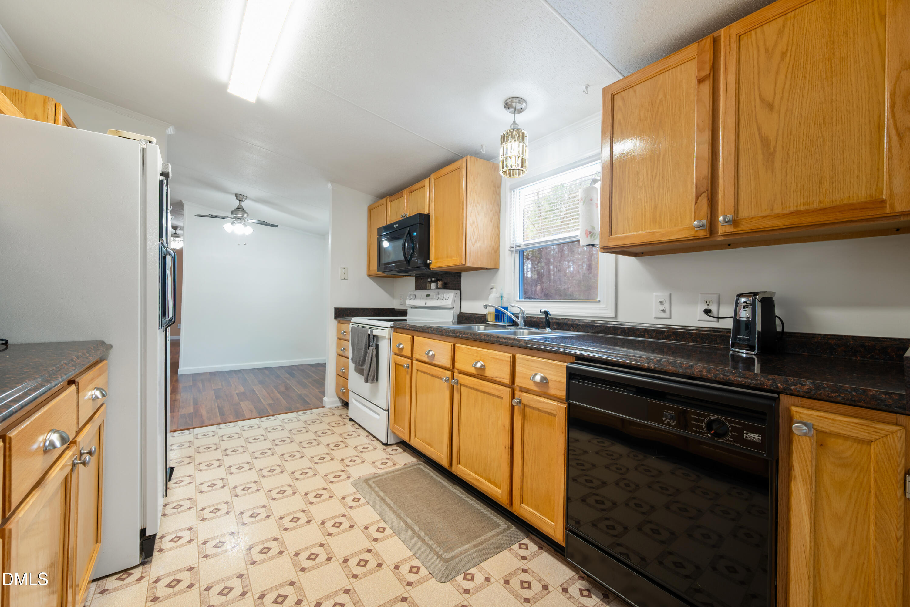 2129 Antler Way Lane