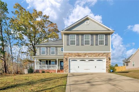 A home in Raeford