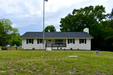 MLS: 10095320