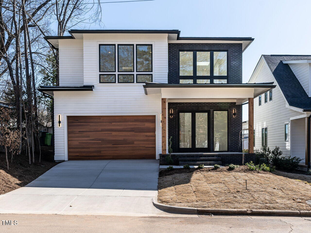 1009 Parker Street