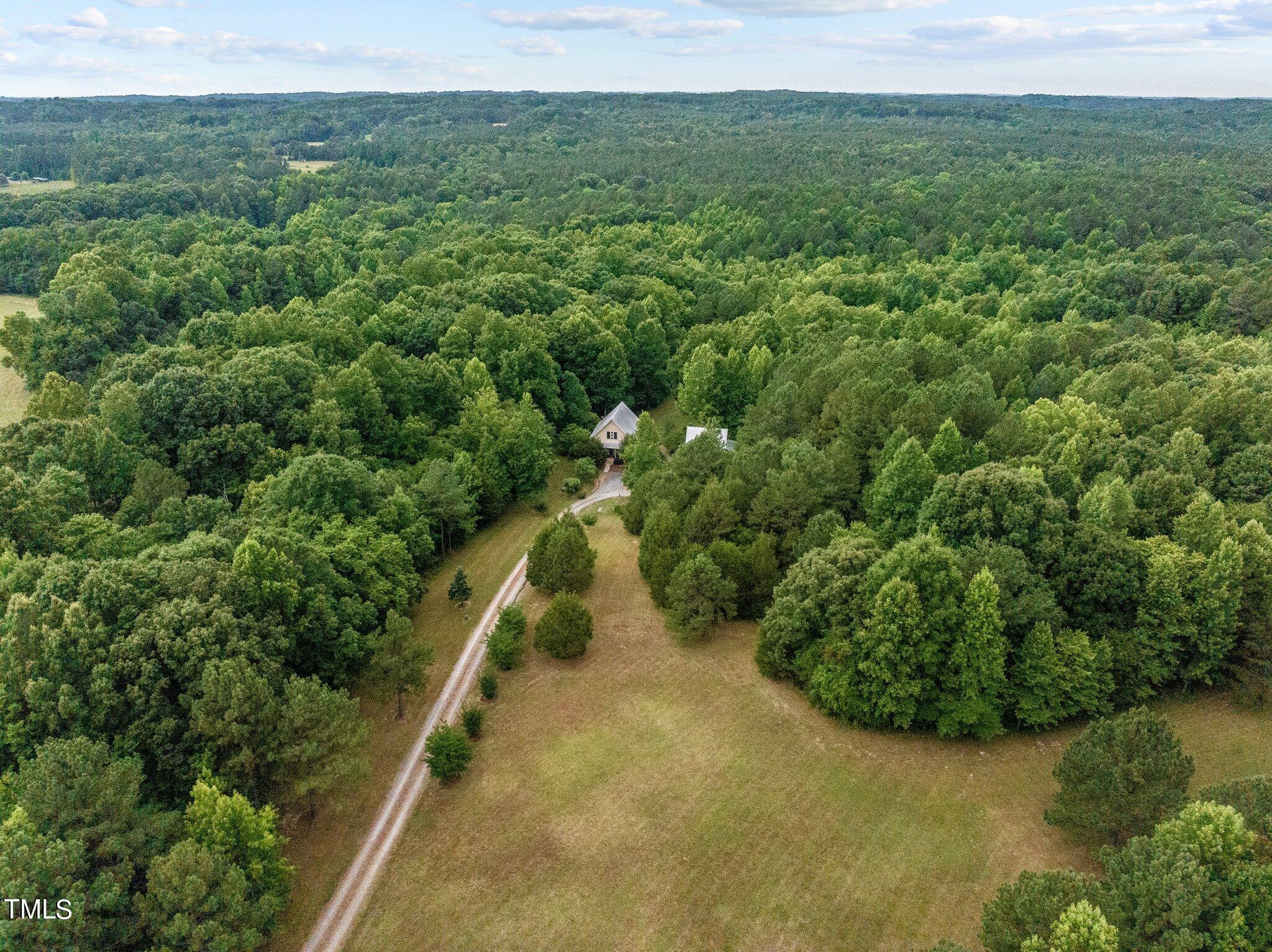 260 Woody Lane