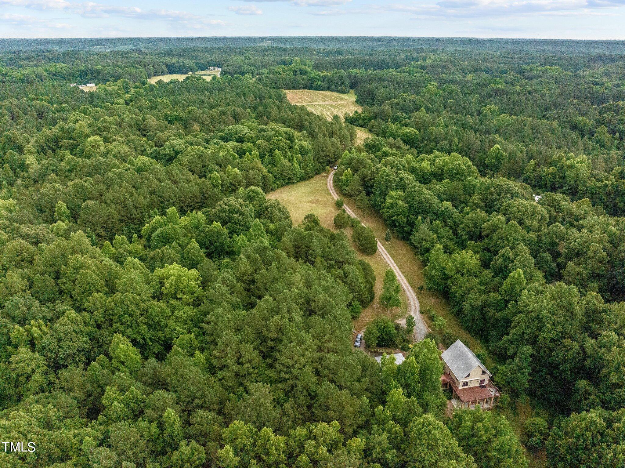 260 Woody Lane