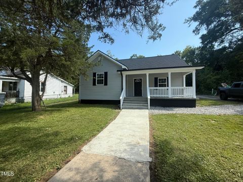 732 E Rockspring Street Henderson NC 27536