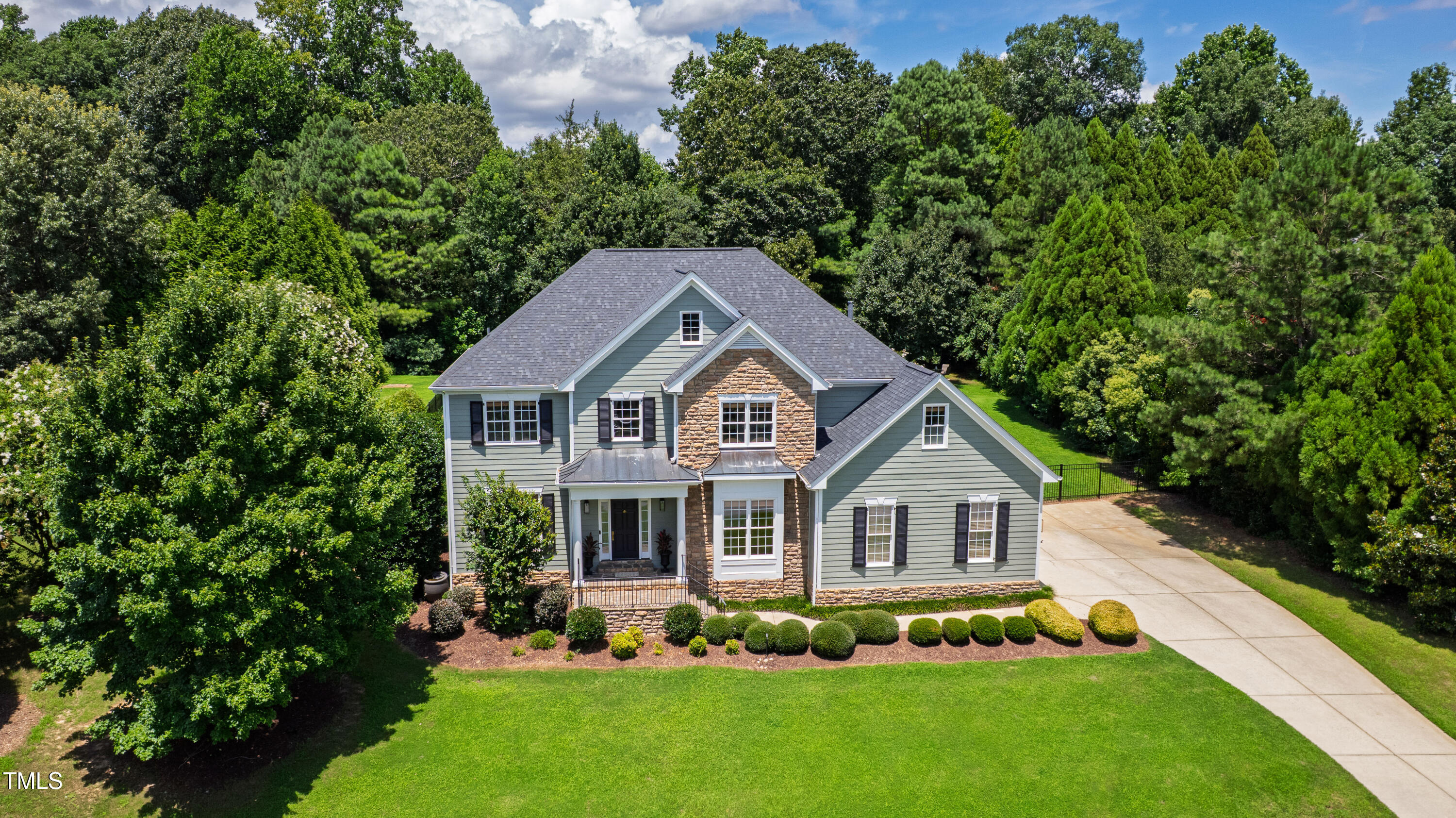 2904 Ivory Bluff Trail