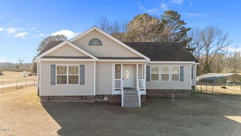 1227 Parker Road Nashville NC 27856