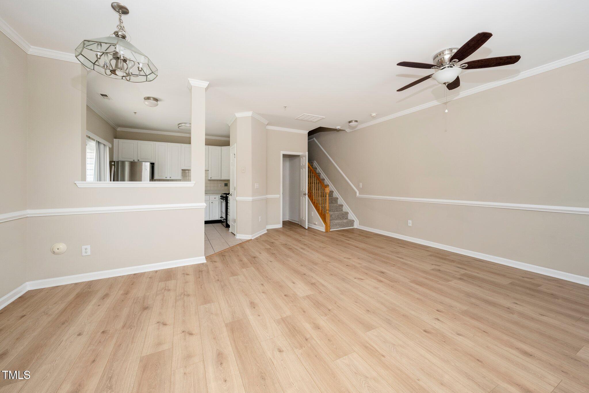 2221 Valley Edge Drive 100