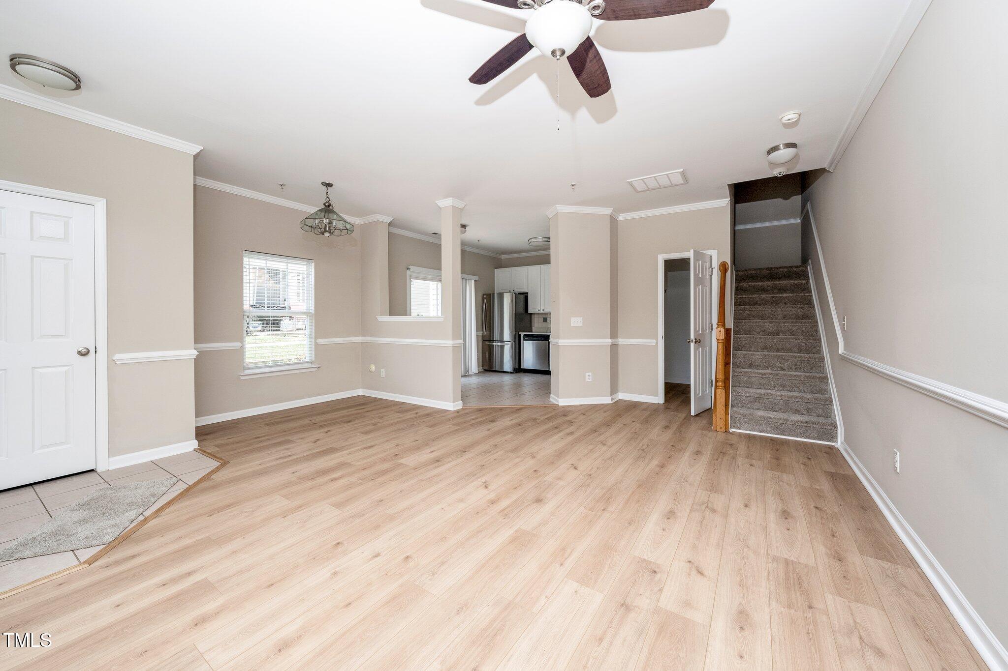 2221 Valley Edge Drive 100