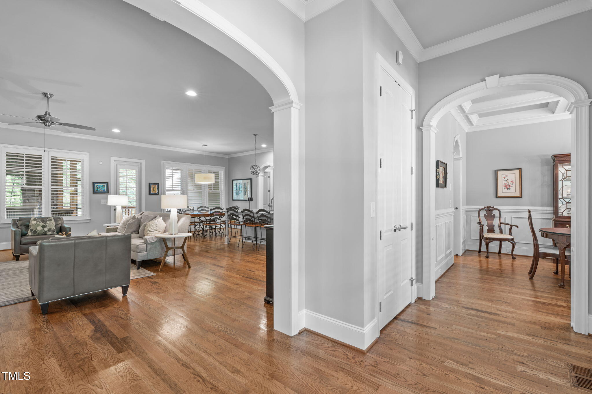 2121 Vecchio Lane