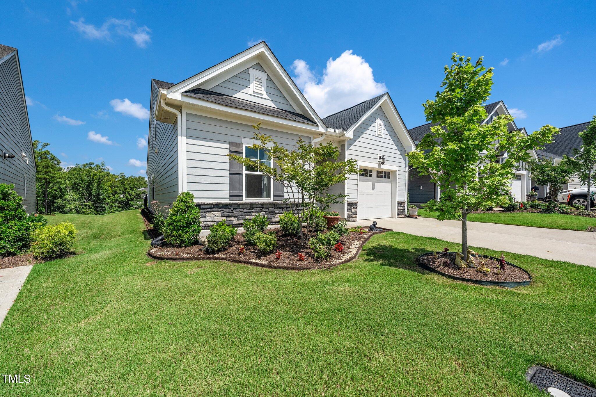 1247 White Flint Circle
