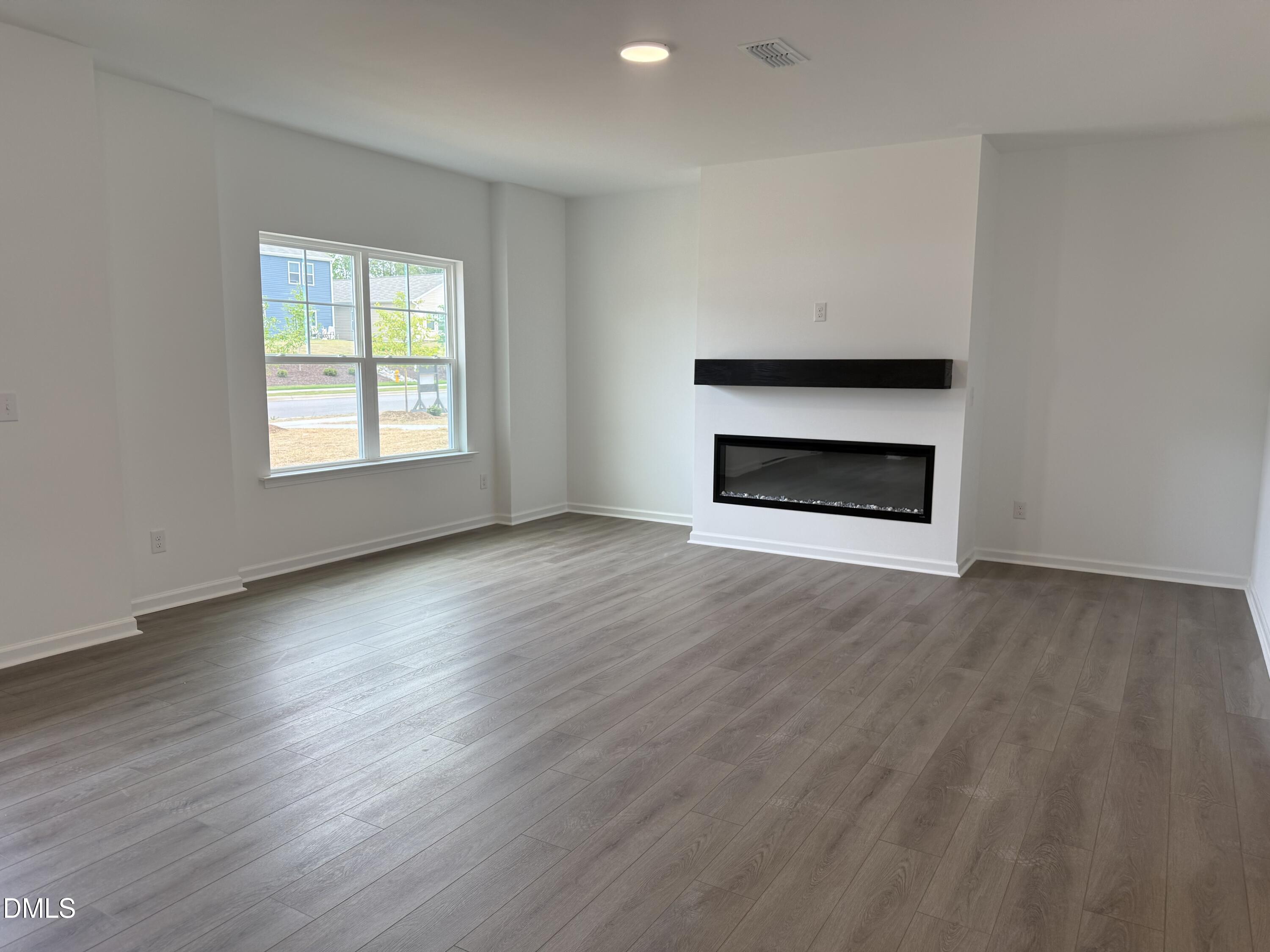 2816 Quarry Road 180