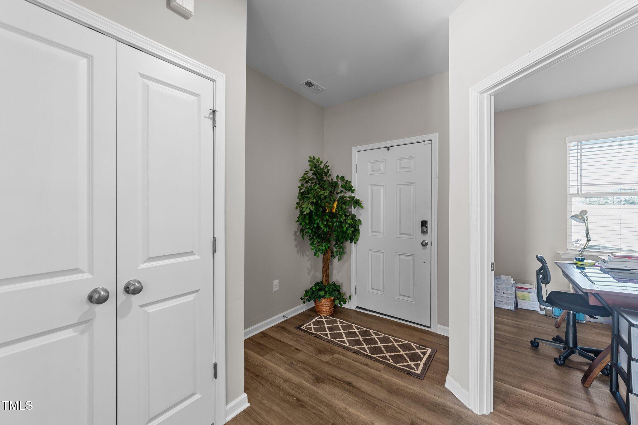 35 Wolf Ridge Court