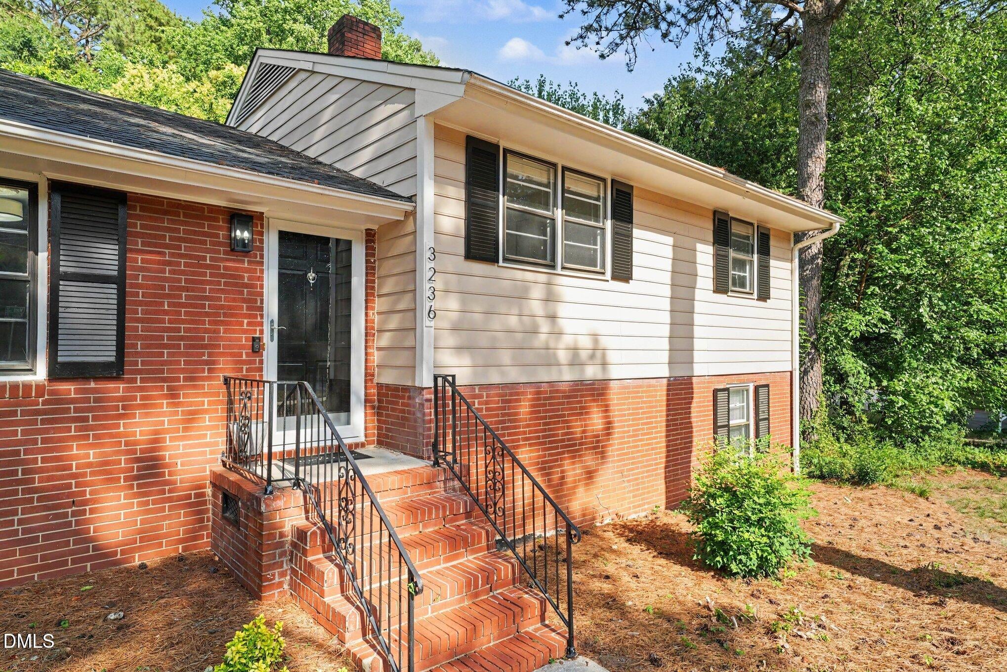 3236 Ward Road