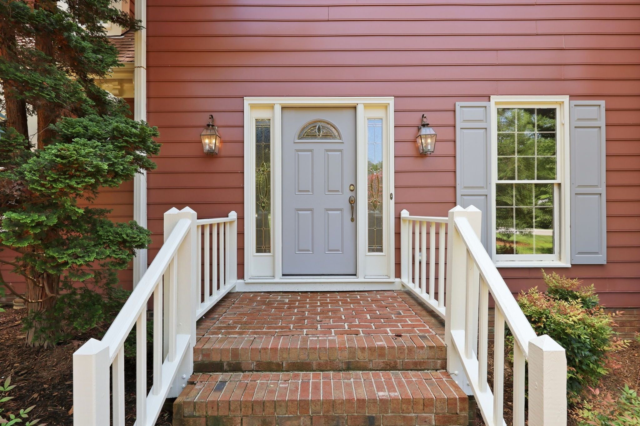 11433 Horsemans Trail