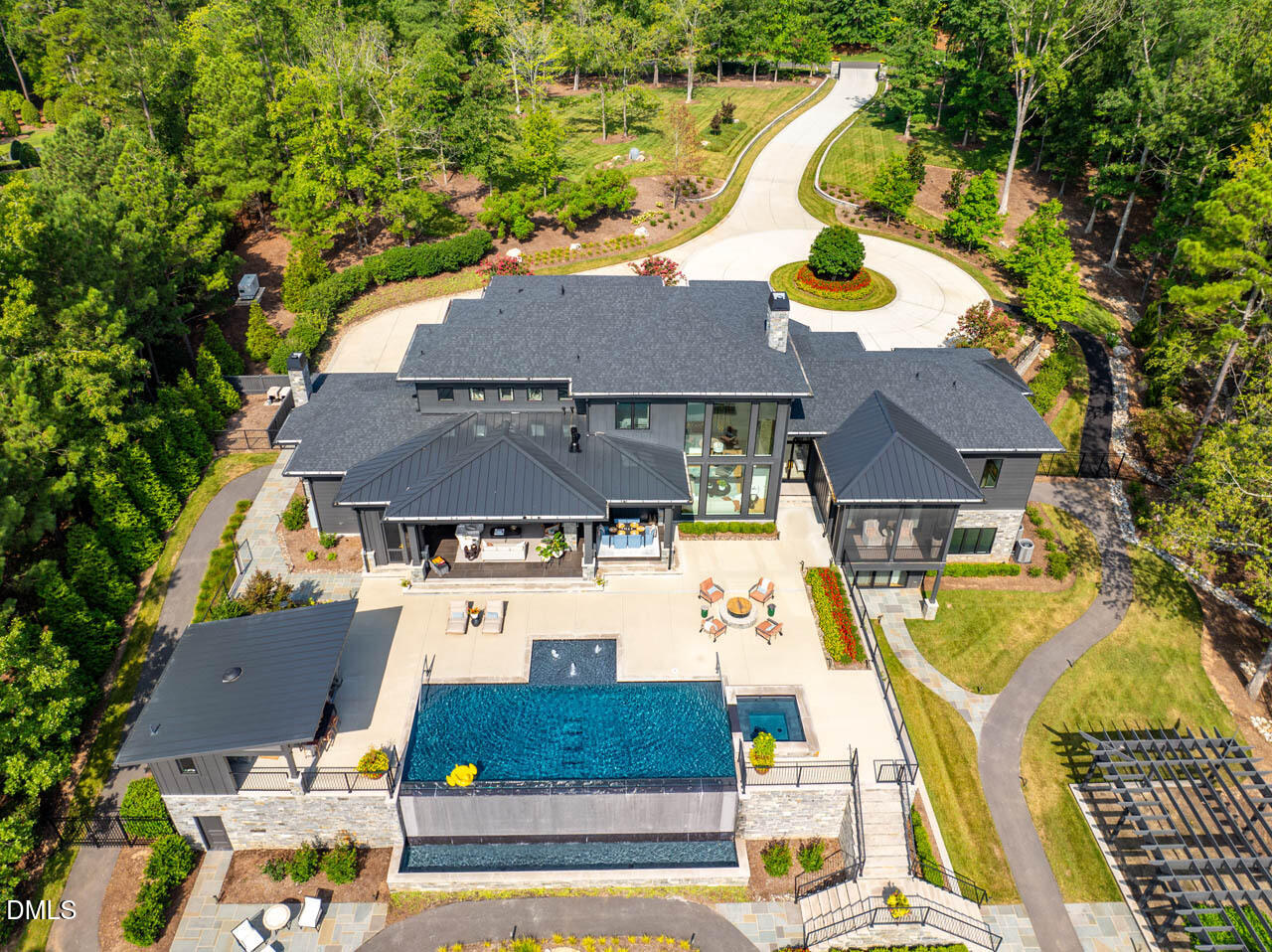 322 Perfect Moment Drive