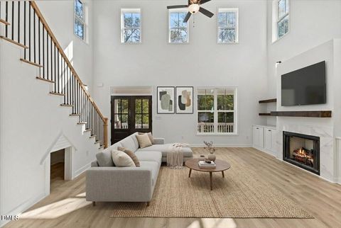 106 Sherwood Lane Hillsborough NC 27278